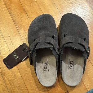 Ugg clogs from Australia. Size 7 (37). Grey.